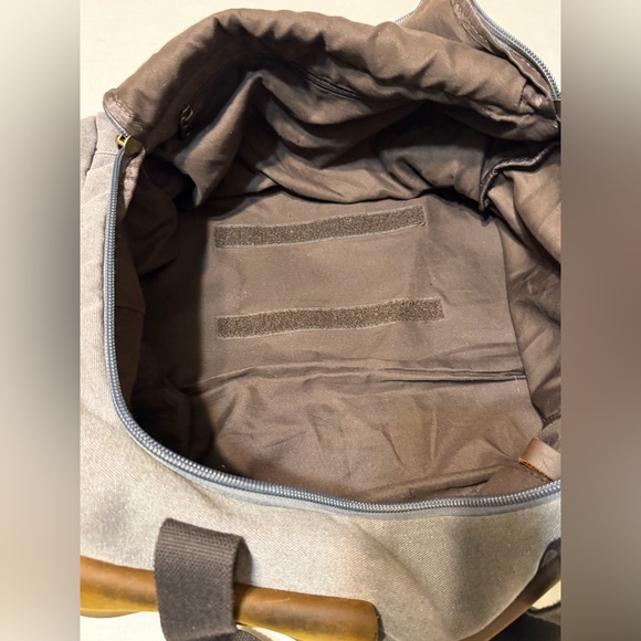 Aocome Gray Canvas Duffel Bag Leather Trim Travel Weekender/Shoe Compartment - Picture 11 of 13